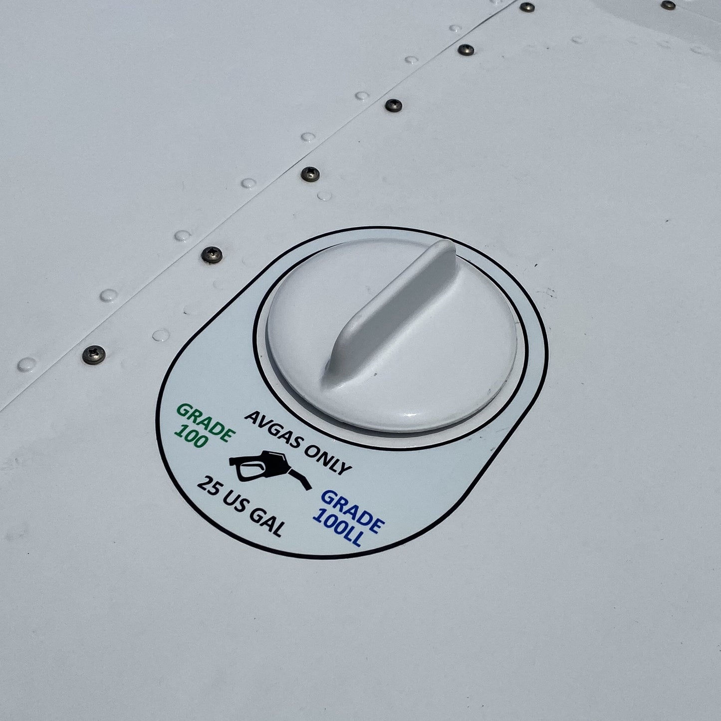 Piper PA-28 Fuel Placard 25 Gallon (pair)